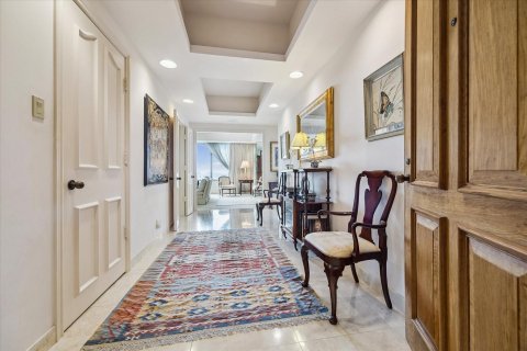 101 Westcott Street #905